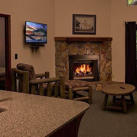 Twin Lakes Camp Resort DeFuniak Springs Exterior photo